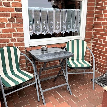 Haus Uschi - Ferienwohnung Cismar Bagian luar foto